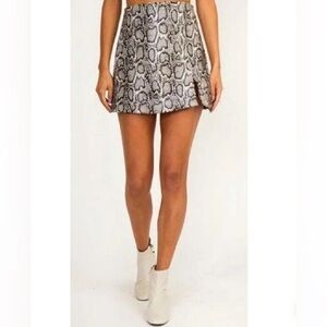 Olivaceous Snakeskin Faux‎ Leather Skirt Size Large